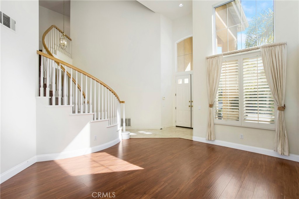 Vintage (VIN) - Residential Lease