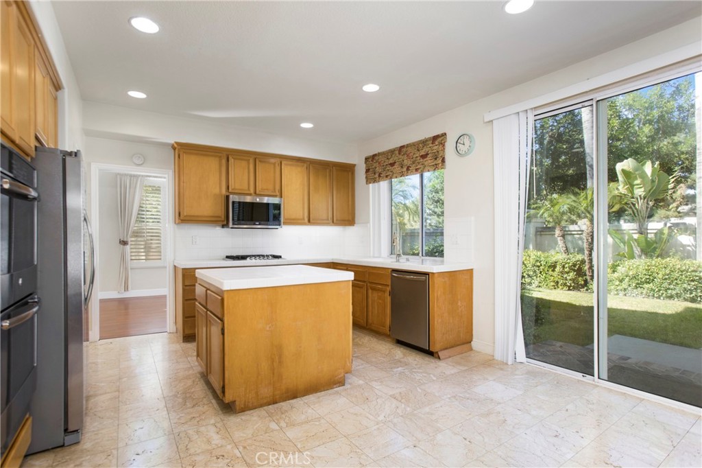 Vintage (VIN) - Residential Lease