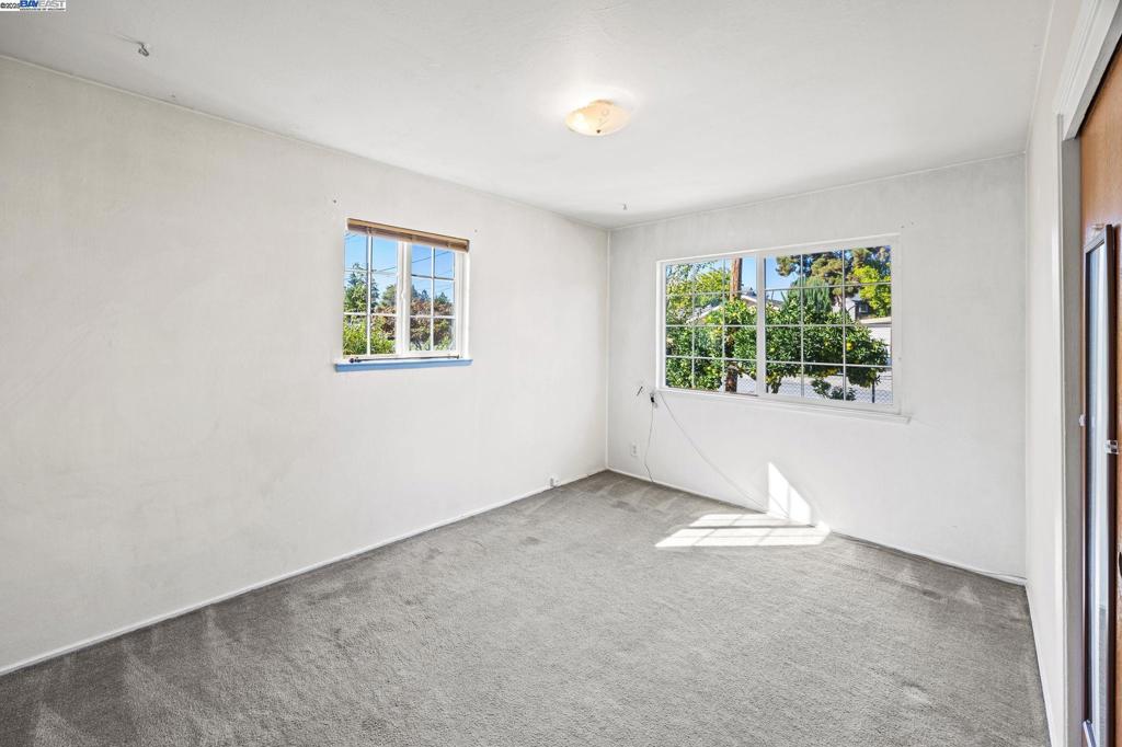 CENTRAL - Residential