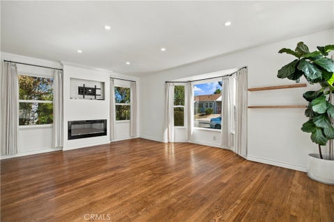 Tiny photo for 11113 Haas AVE, Los Angeles, CA 90047 (MLS # SB26225321)