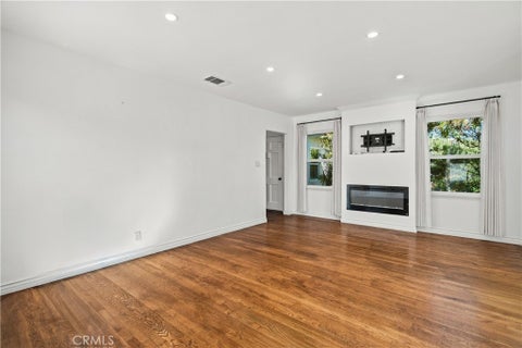 Tiny photo for 11113 Haas AVE, Los Angeles, CA 90047 (MLS # SB26225321)