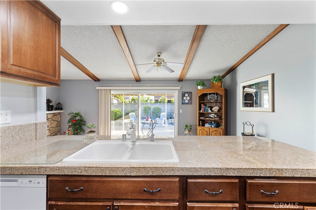 Mountain Shadows (MTSH) - Residential