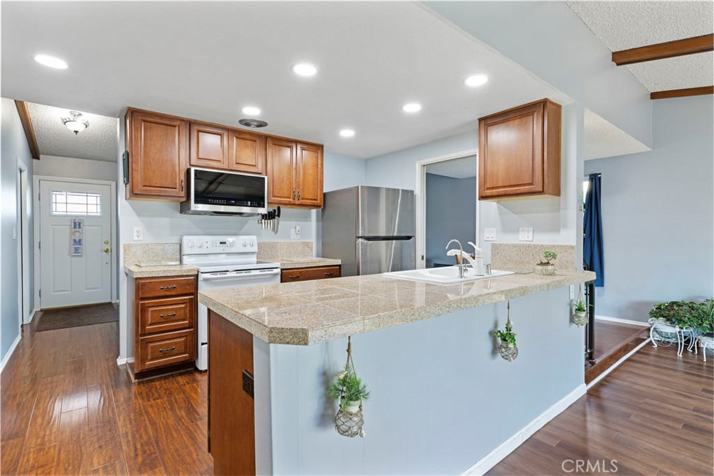 Mountain Shadows (MTSH) - Residential