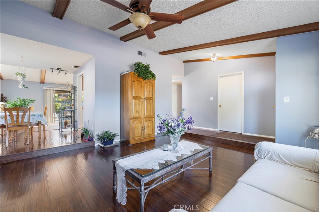 Mountain Shadows (MTSH) - Residential