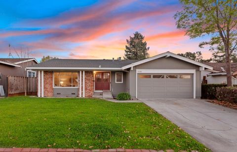 Photo of 3108 Kermath Drive, San Jose, CA 95132 (MLS # ML82033949)