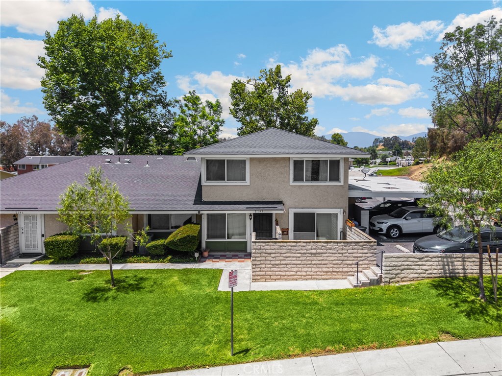 2148 Eveningside