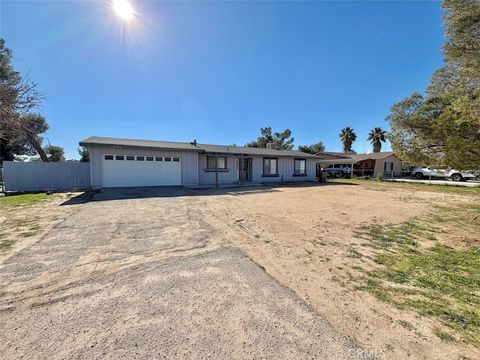 Photo of 18089 Capri St, Hesperia, CA 92345 (MLS # IV26038915)