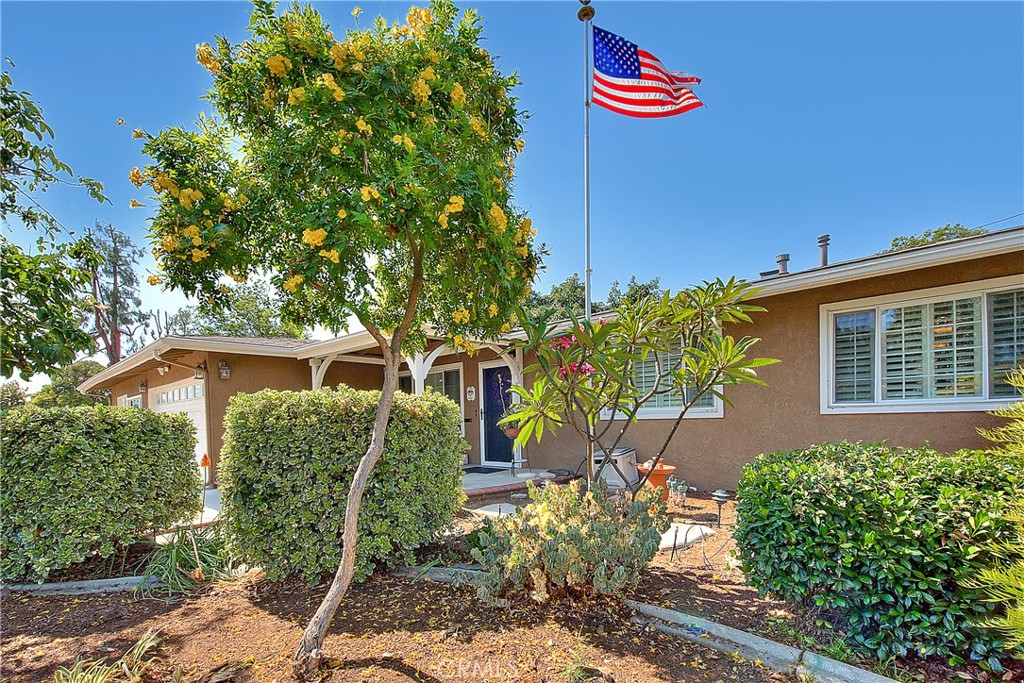 2147 E Rio Verde Drive