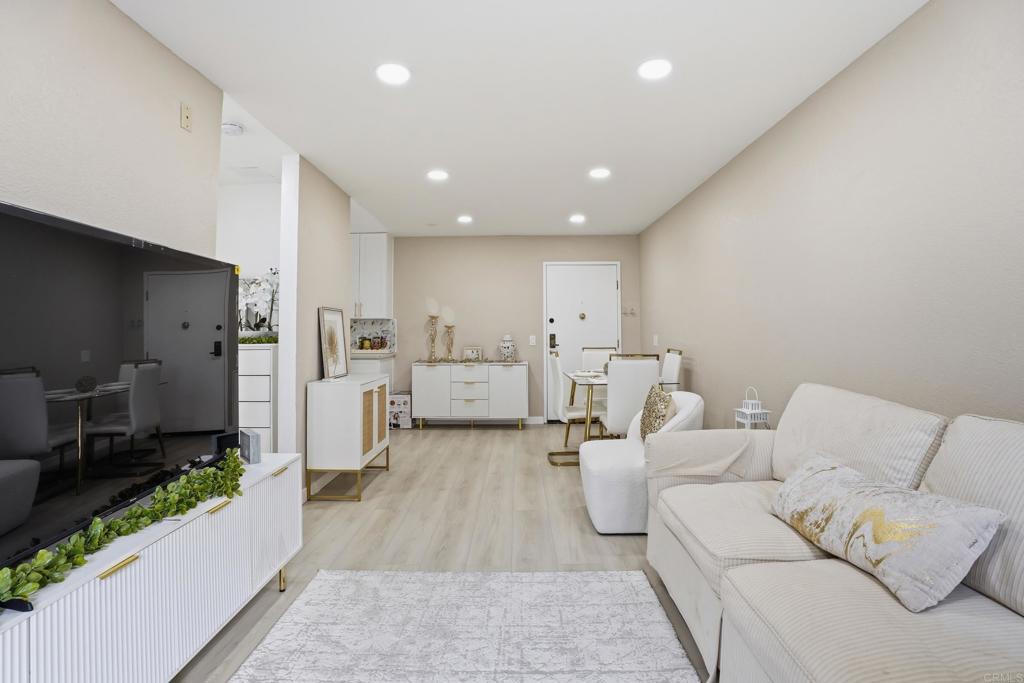 6350 Genesee Ave 107