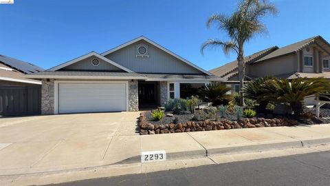 Photo of 2293 Reef Ct, Discovery Bay, CA 94505 (MLS # 41130163)