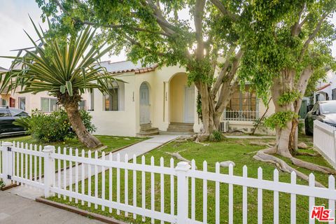 Photo of 1143 Poinsettia Drive, West Hollywood, CA 90046 (MLS # 26659859)