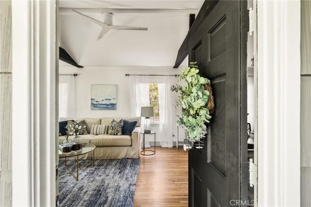 3461 Gardenia Avenue