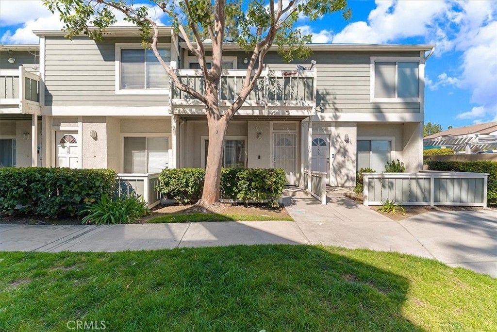 Photo of 926 W Philadelphia St #57, Ontario, CA 91762 (MLS # DW26058531)