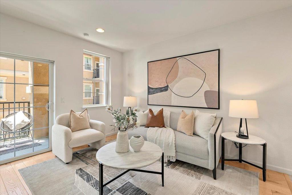 88 N Jackson Avenue 308