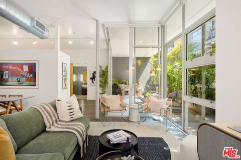 4080 Glencoe Avenue 104 Marina Del Rey CA 90292