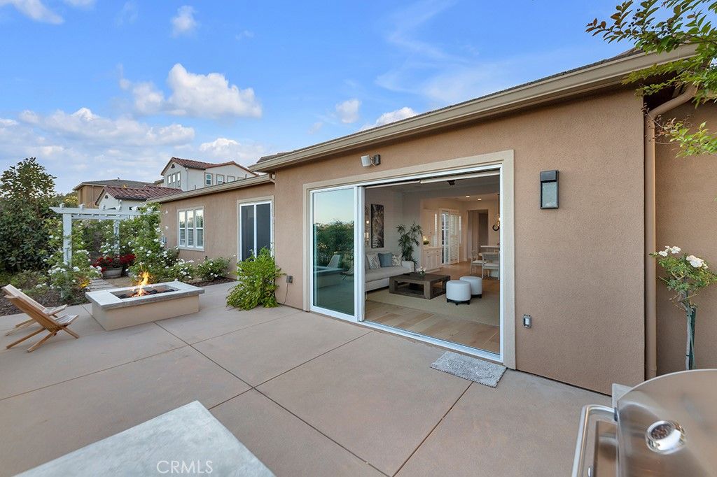 listing image 130721345312985595711