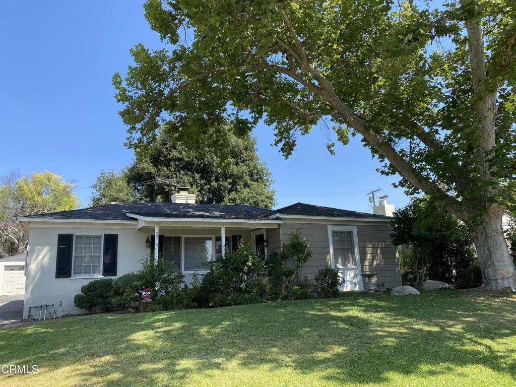 Charming 3 bedroom 3 bathroom with formal living and dining rooms, hardwood floors, Central air and heat offers award winning San Marino Schools. Carver elementary, Valentine, Huntington Middle School and high schoools are within minutes away. The property is centrally located within minutes to Civic Center, business district on Huntington, Lacy Park, and world famous Huntington Library