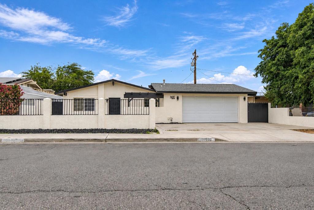31810 Avenida La Gaviota