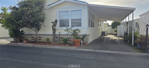 Photo of 7850 Slater Ave #59, Huntington Beach, CA 92647 (MLS # OC26085380)