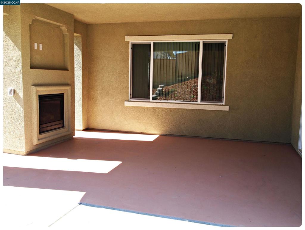 COUNTRYHIS - Residential Lease