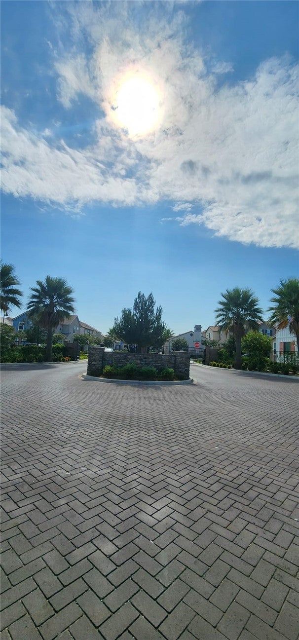 7044 Mallow dr 4