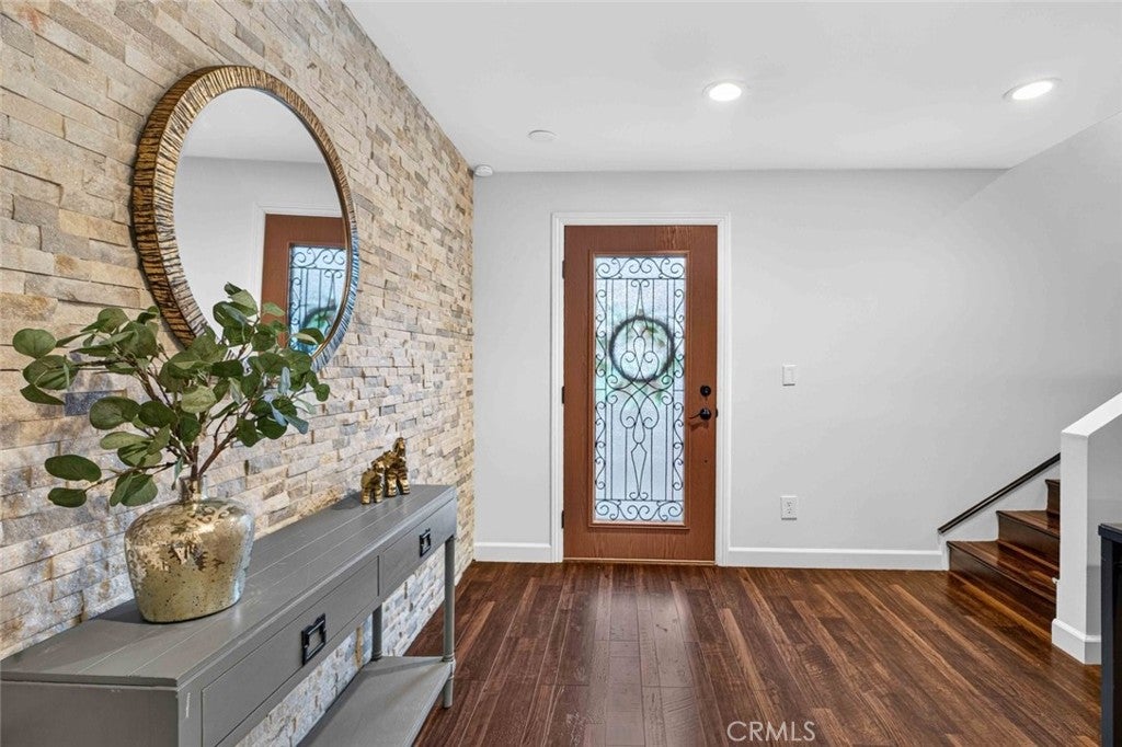 9704 Marcus Lane