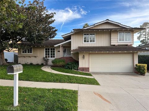Photo of 5610 Scotwood Dr, Rancho Palos Verdes, CA 90275 (MLS # PV25279595)