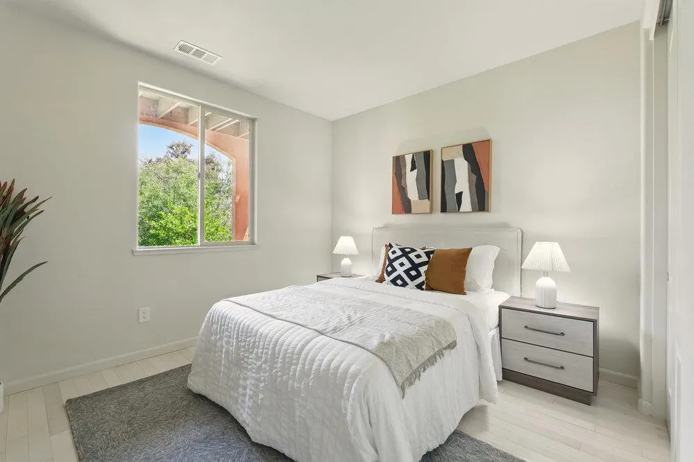 Hayward, California 94541, United States, 4 Bedrooms Bedrooms, ,3 BathroomsBathrooms,Residential,Active,247313