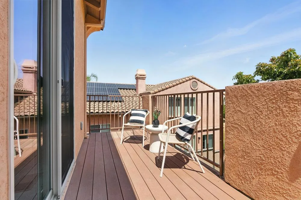 Hayward, California 94541, United States, 4 Bedrooms Bedrooms, ,3 BathroomsBathrooms,Residential,Active,247313