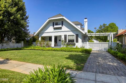 Photo of 662 S El Molino Avenue, Pasadena, CA 91106 (MLS # P1-27232)