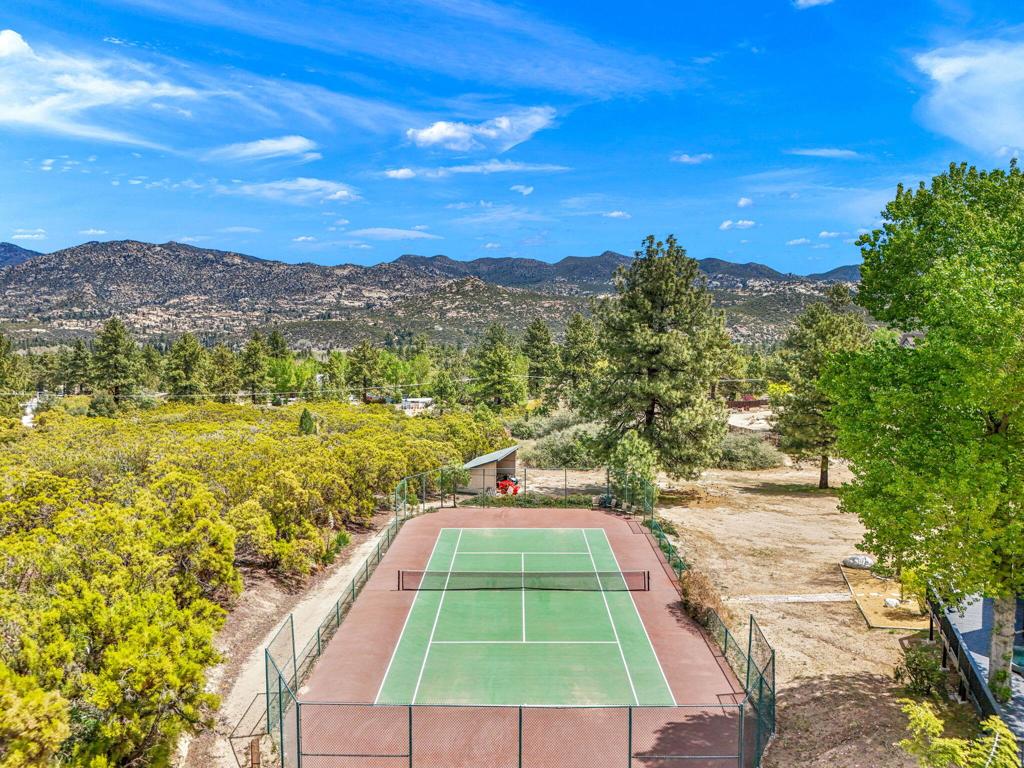 Garner Valley - Residential