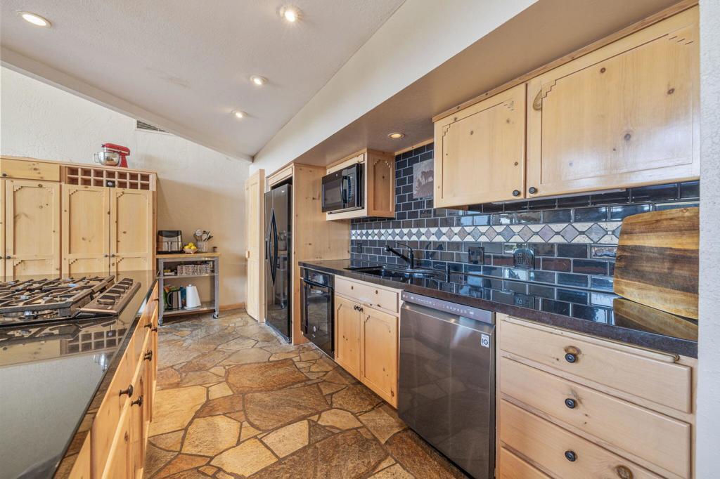 Garner Valley - Residential