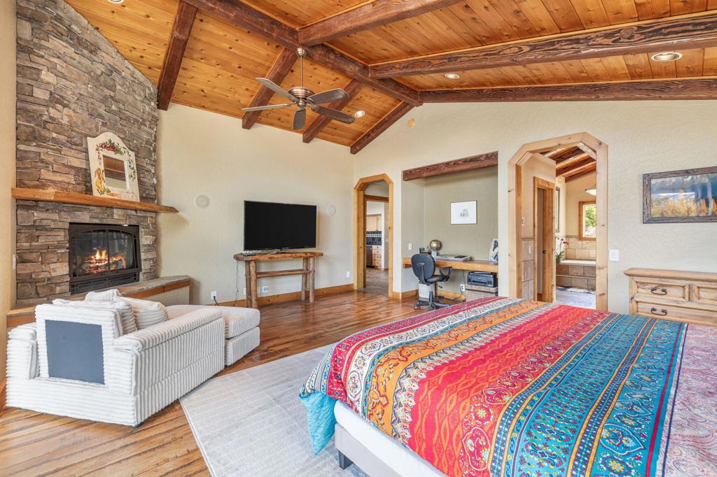 Garner Valley - Residential