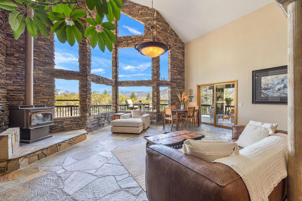 Garner Valley - Residential