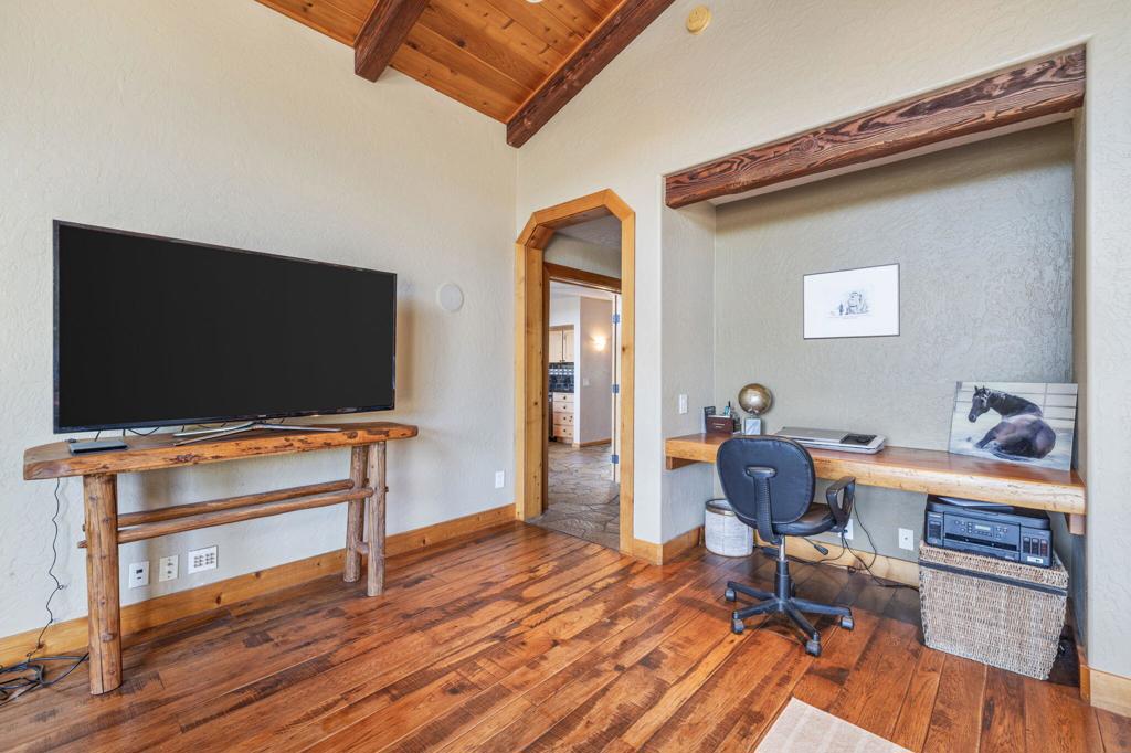 Garner Valley - Residential