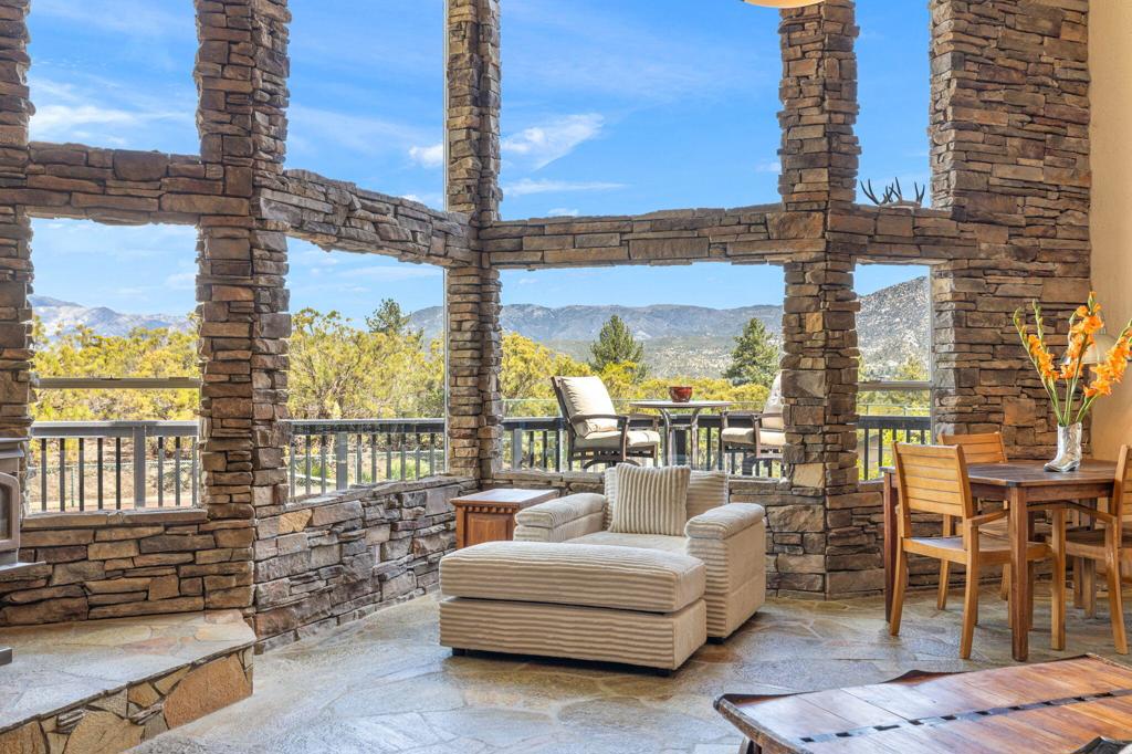 Garner Valley - Residential