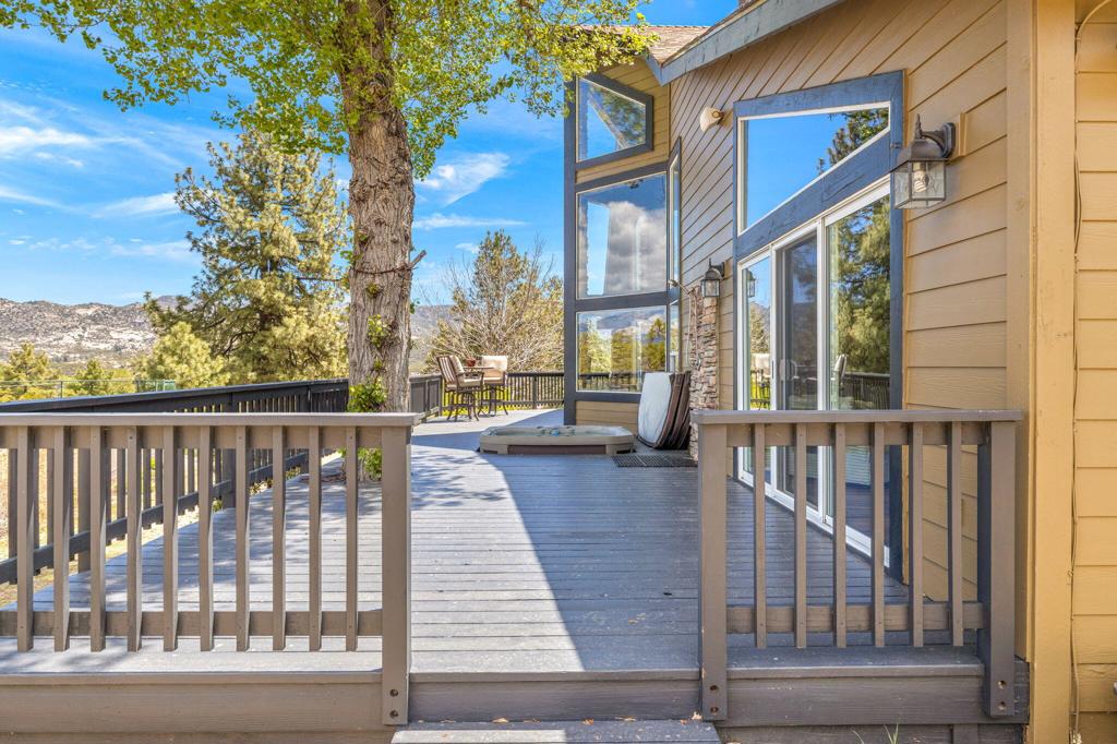 Garner Valley - Residential