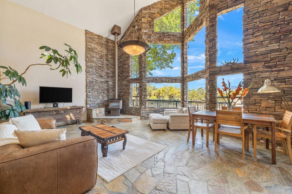 Garner Valley - Residential