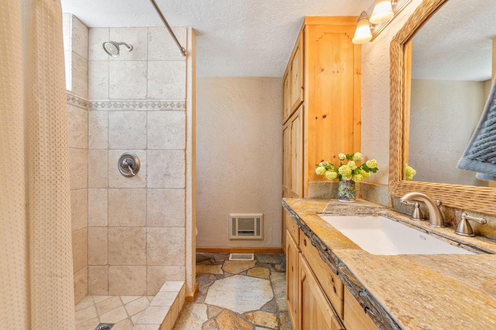 Garner Valley - Residential