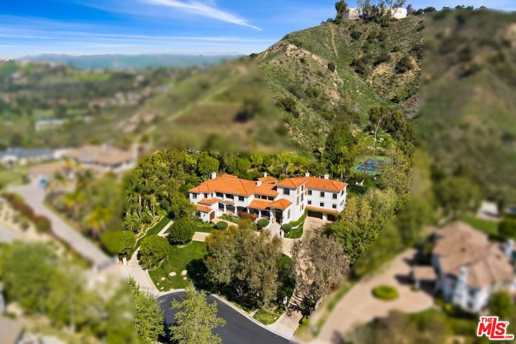 23593 Park South Street