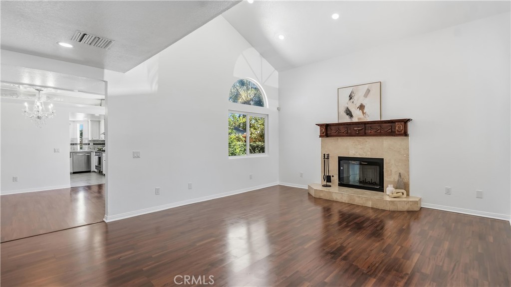 5936 Loma Avenue