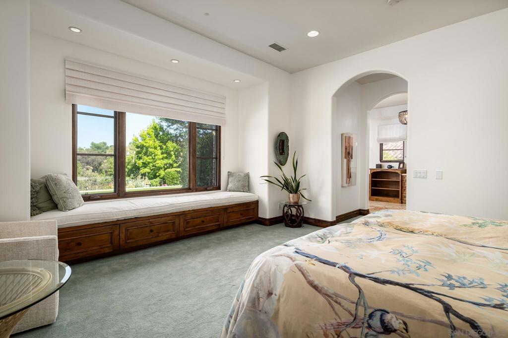 Rancho Santa Fe - Residential