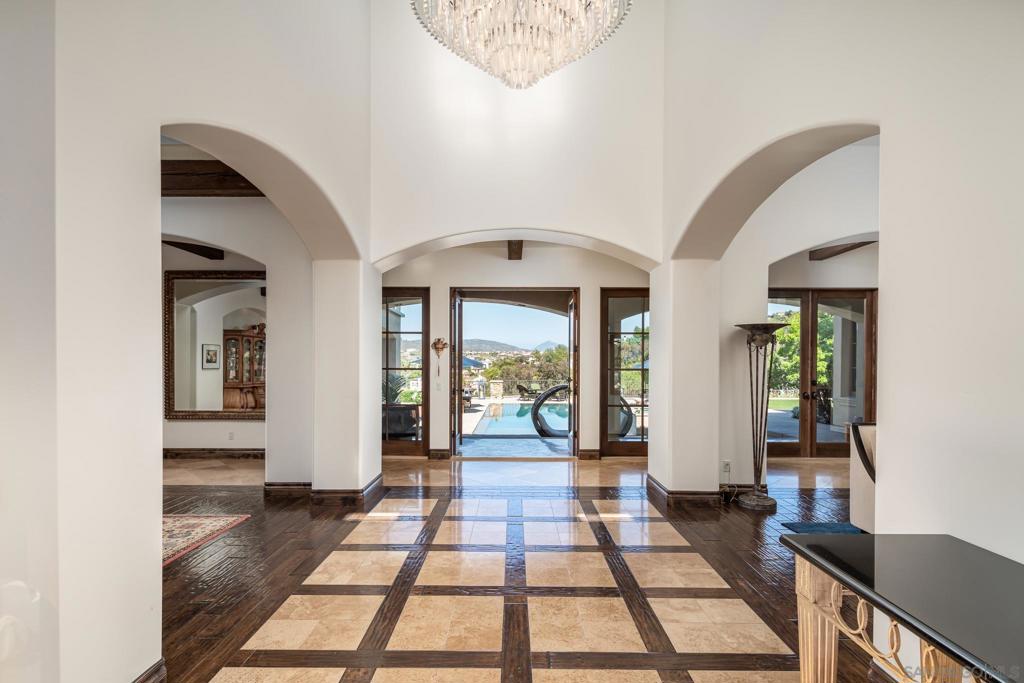 Rancho Santa Fe - Residential