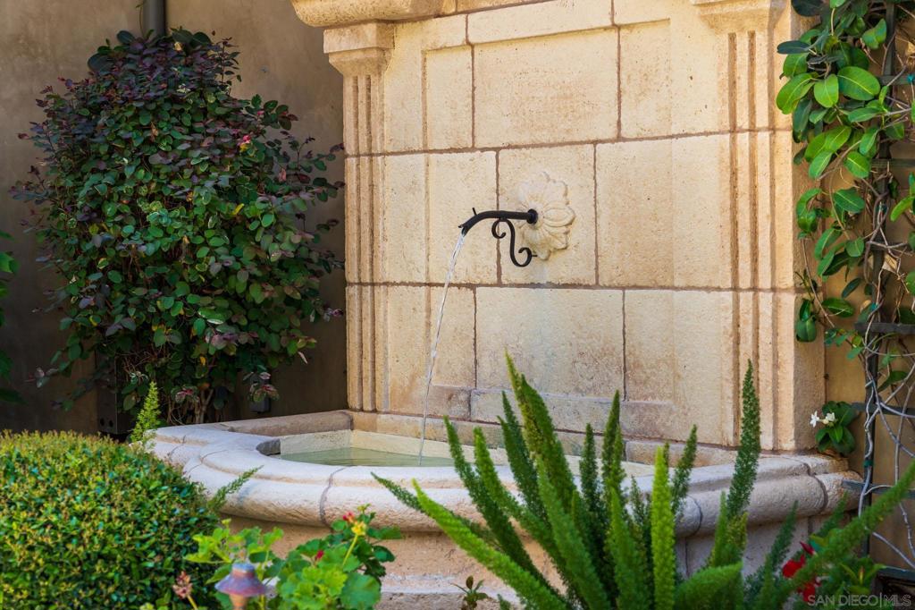 Rancho Santa Fe - Residential