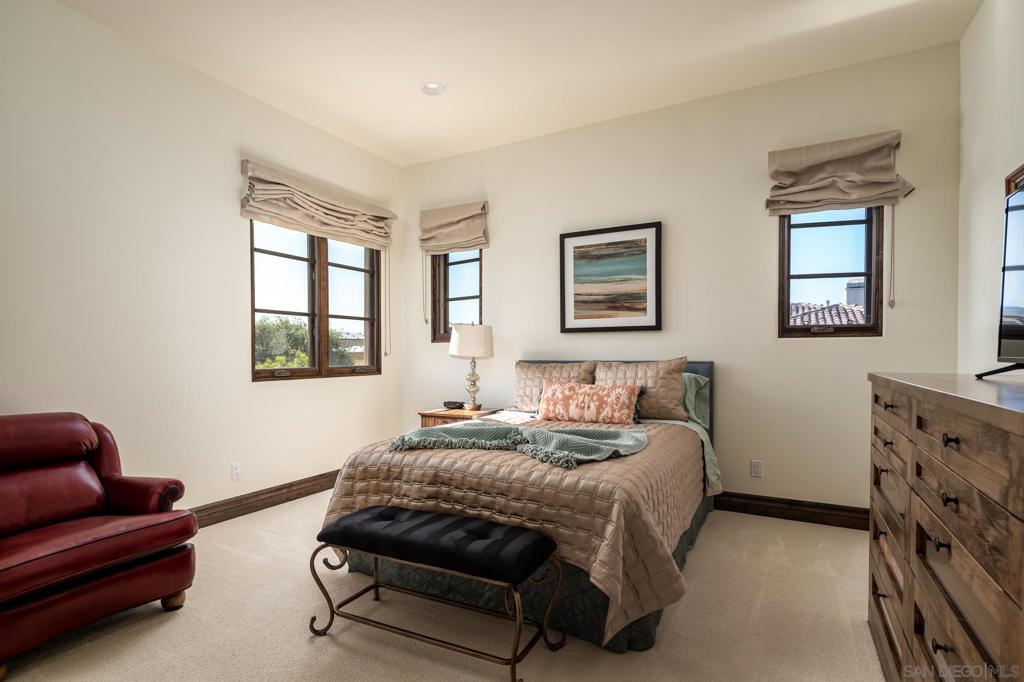 Rancho Santa Fe - Residential