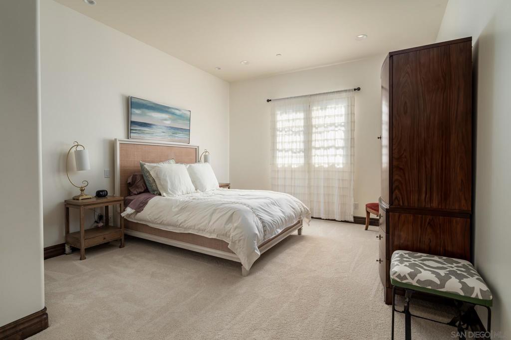 Rancho Santa Fe - Residential