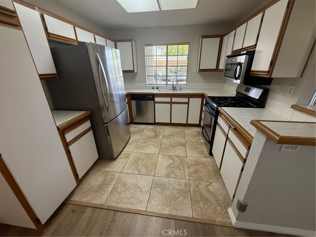 Belflora (BLF) - Residential Lease