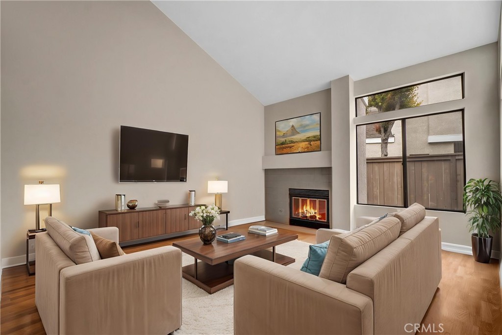 401 Deerfield Avenue 84