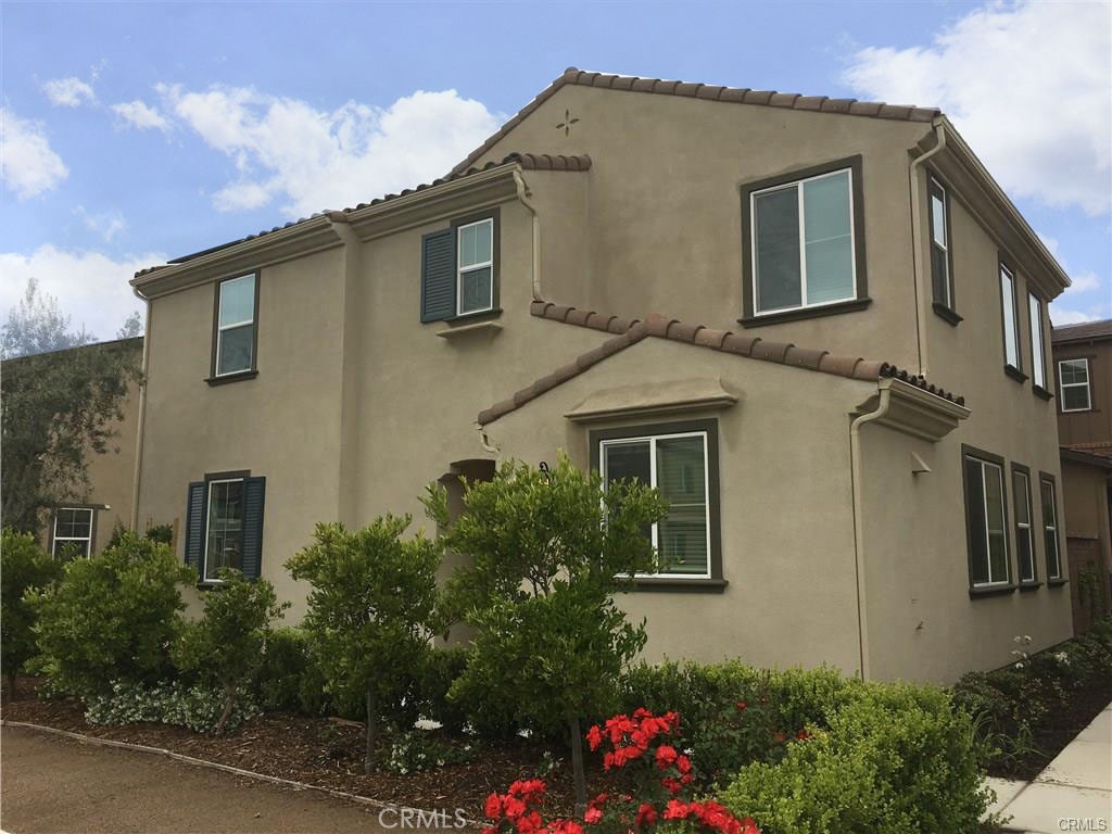 Beautiful Single-Family Home in The Preserve/Harvest Gated Communities. This spacious 4-bedroom, 3-bathroom home includes a versatile loft and a convenient first-floor bedroom with a full bath—ideal for guests or multi-generational living. The open-concept kitchen features granite countertops, stainless steel appliances, and tile flooring that extends into the living room, creating a modern and low-maintenance living space. Enjoy resort-style amenities including a clubhouse, swimming pool, tennis courts, walking trails, community garden, and parks. This energy-efficient home also comes equipped with a solar system to help lower utility bills. Additional highlights include an attached 2-car garage and a refrigerator. Don’t miss this opportunity to live in a secure, amenity-rich community!