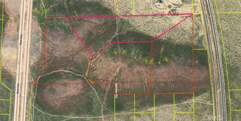 Photo of 10500 Kemper Road, Mojave, CA 93501 (MLS # HD25271054)